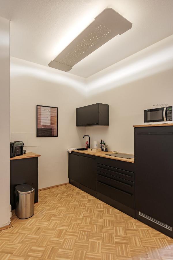 Flats 4 You, Moderne City Wohnung Naehe Hbf, Due-Messe 20 Min, Netflix, Kueche ดุยส์บูร์ก ภายนอก รูปภาพ