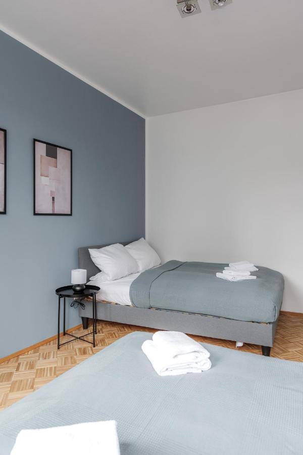 Flats 4 You, Moderne City Wohnung Naehe Hbf, Due-Messe 20 Min, Netflix, Kueche ดุยส์บูร์ก ภายนอก รูปภาพ