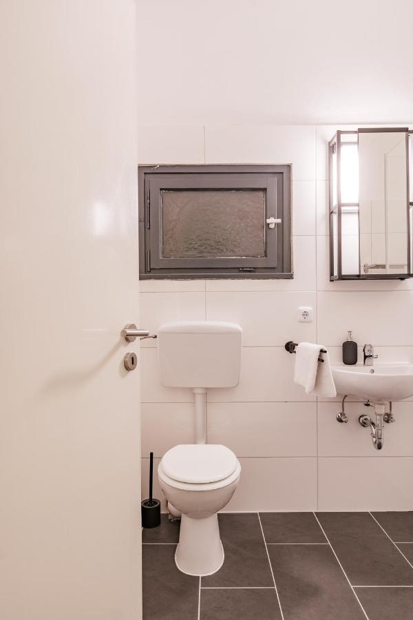 Flats 4 You, Moderne City Wohnung Naehe Hbf, Due-Messe 20 Min, Netflix, Kueche ดุยส์บูร์ก ภายนอก รูปภาพ