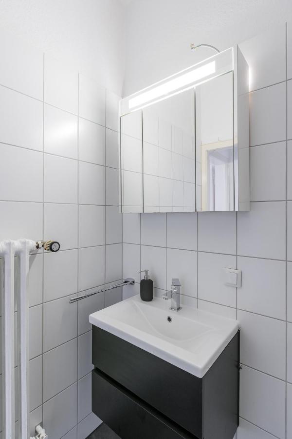 Flats 4 You, Moderne City Wohnung Naehe Hbf, Due-Messe 20 Min, Netflix, Kueche ดุยส์บูร์ก ภายนอก รูปภาพ